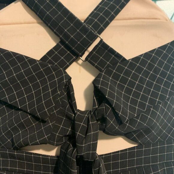 Adelyn Rae one piece jumpsuit, wide leg, black,straps with  open back, sz s, EUC - Picture 10 of 16